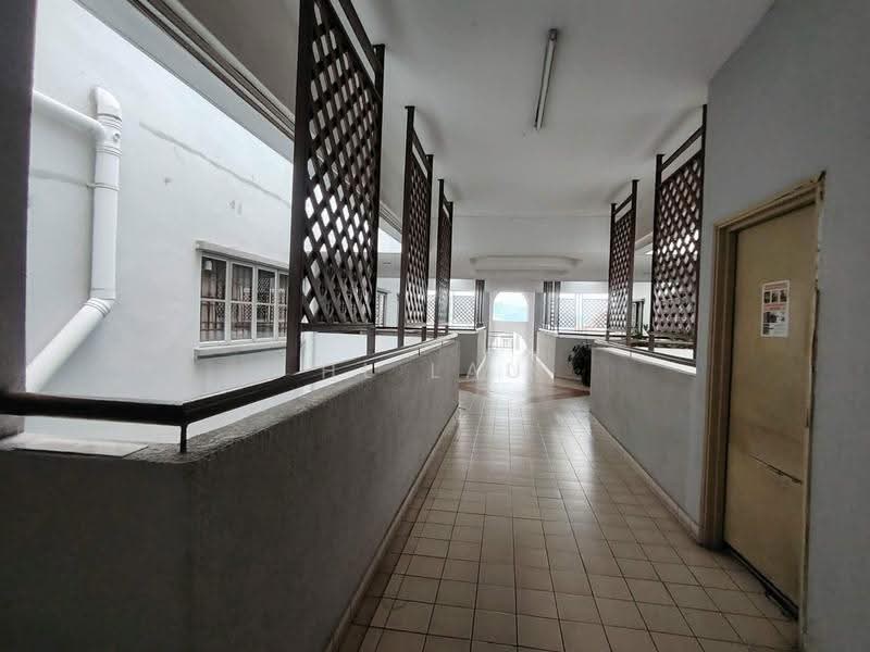 Condominium for Sale at Endah Ria - HL Lau - Corridor - PropertyGuru.com.my