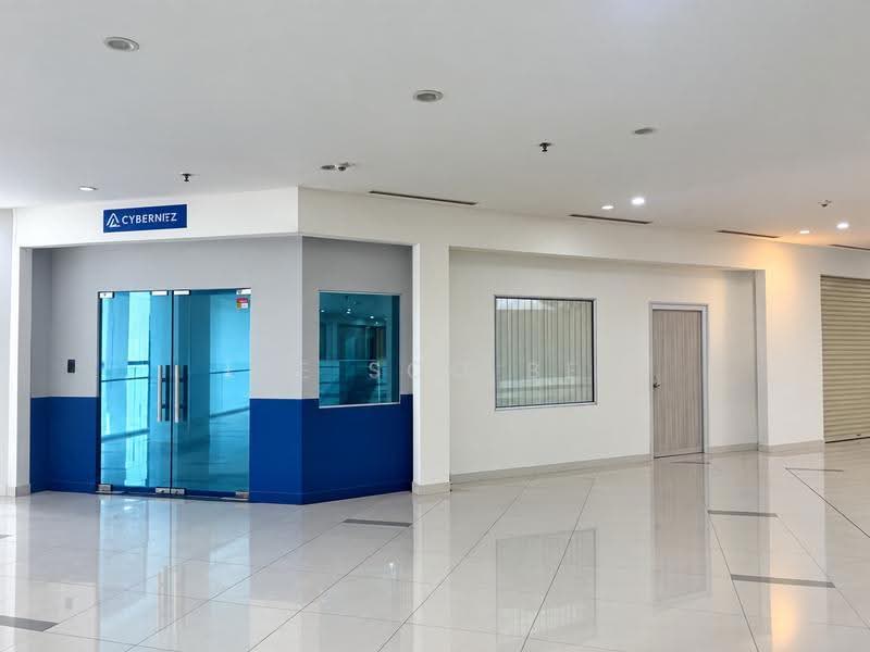 Shop / Office for Sale in Bukit Jalil (Kuala Lumpur) - Lee Soo Bee - Entrance - PropertyGuru.com.my
