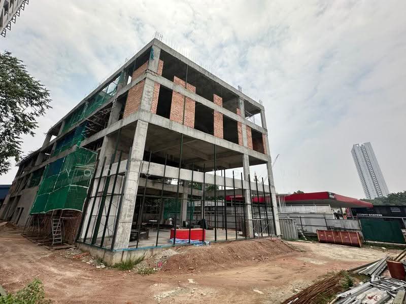 Commercial Bungalow for Rent in Jalan Kuching (Kuala Lumpur) - Yoong Sing Liew - Exterior - PropertyGuru.com.my