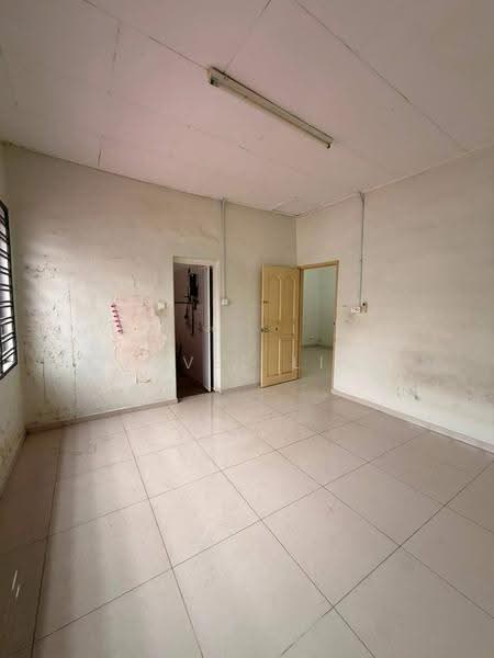 2-storey Terraced House for Sale in Taman Pelangi (Johor Bahru) - Jovel Lim - Interior - PropertyGuru.com.my
