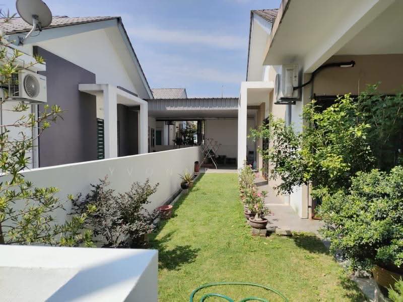 Semi-Detached House for Sale in Hijauan Valdor (Sungai Jawi) - Yvonne Loh - Exterior - PropertyGuru.com.my