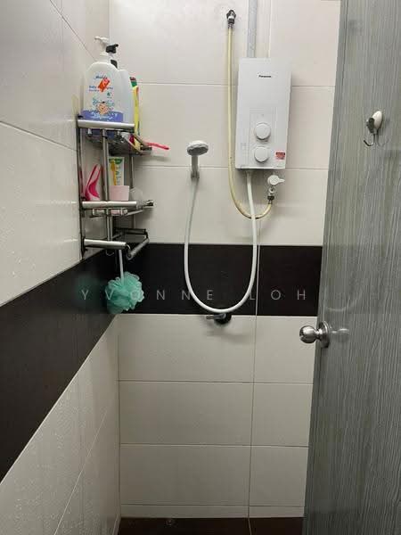 Semi-Detached House for Sale in Hijauan Valdor (Sungai Jawi) - Yvonne Loh - PropertyGuru.com.my