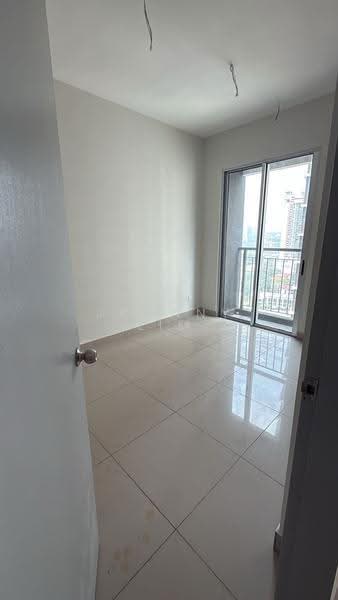 Kediaman Servis untuk Dijual di Residensi MH Platinum 2 - Johnny Lim - Interior - PropertyGuru.com.my