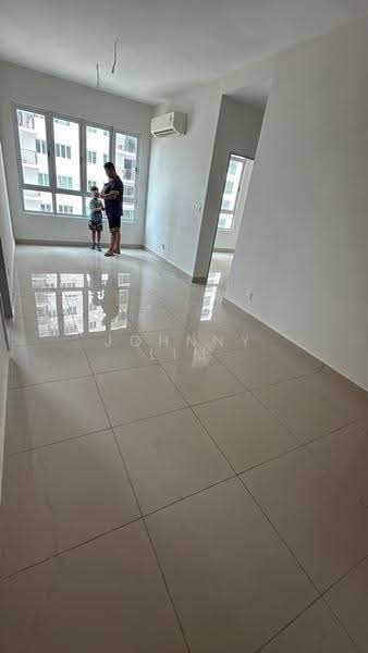 Kediaman Servis untuk Dijual di Residensi MH Platinum 2 - Johnny Lim - Interior - PropertyGuru.com.my