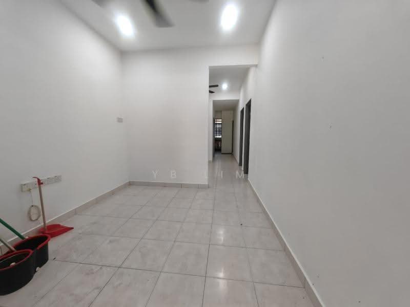 Rumah Teres untuk Dijual di Bukit Katil (Melaka) - YB Lim - PropertyGuru.com.my
