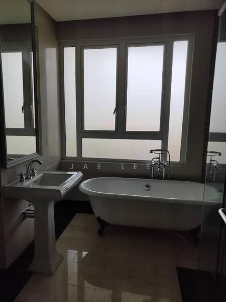 Condominium for Rent at Quayside Seafront Resort Condominiums - Jae Lee - Bathroom - PropertyGuru.com.my
