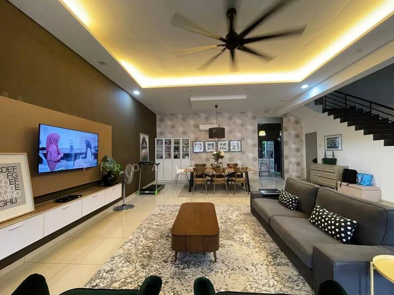 Rumah Teres 2-Tingkat untuk Dijual di Bandar Teknologi Kajang (Kajang) - Firdaus Husin - Living Room - PropertyGuru.com.my