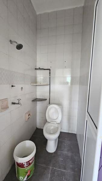 Rumah Teres 2-Tingkat untuk Dijual di Taman Johor Jaya (Johor Bahru) - Grace Low - Bathroom - PropertyGuru.com.my