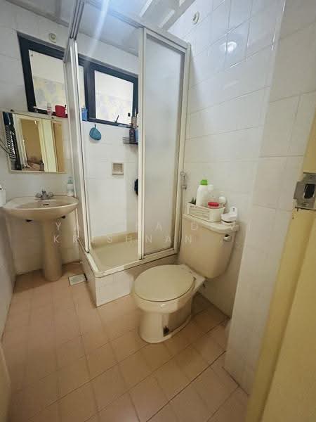 Kondominium untuk Dijual di Indah Damansara - Yamuna Devi Krishnan Kutty - Sharing bathroom - PropertyGuru.com.my