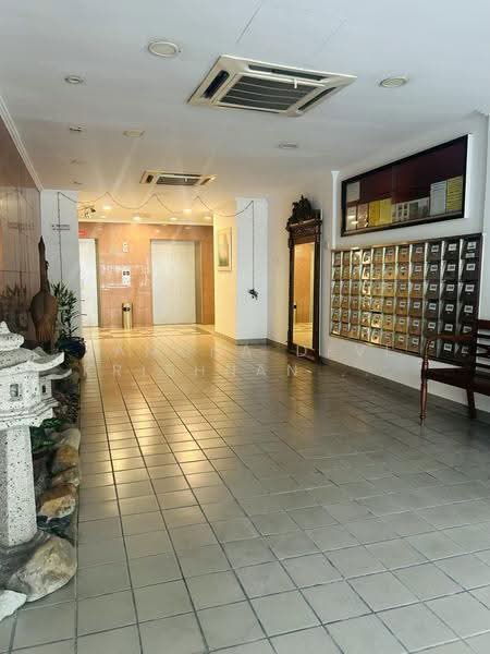 Kondominium untuk Dijual di Indah Damansara - Yamuna Devi Krishnan Kutty - Lobby - PropertyGuru.com.my