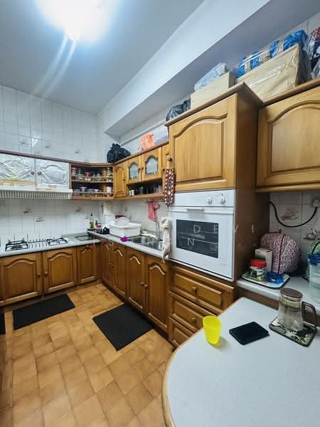 Kondominium untuk Dijual di Indah Damansara - Yamuna Devi Krishnan Kutty - Kitchen - PropertyGuru.com.my