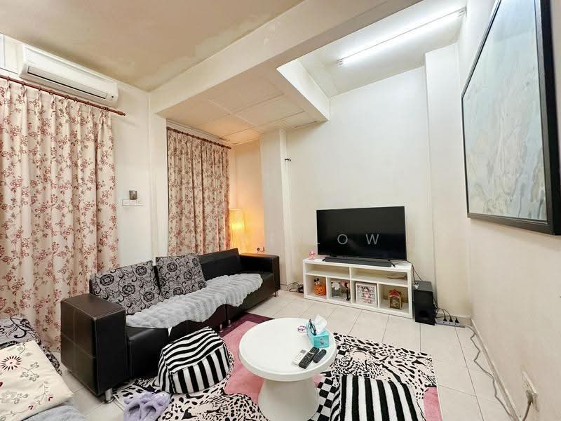 Rumah Teres 2-Tingkat untuk Dijual di Ulu Tiram (Johor) - Grace Low - Living Room - PropertyGuru.com.my