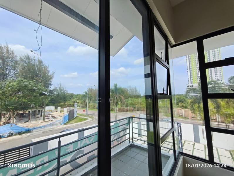 Semi-Detached House for Sale in Taman Bayu Puteri (Johor Bahru) - Coco Lee - PropertyGuru.com.my