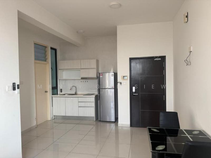 Service Residence for Sale at D'Summit Residences - Mandy Goh Siew Li - Kitchen - PropertyGuru.com.my