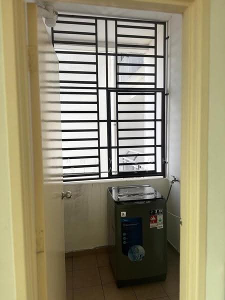 Service Residence for Sale at D'Summit Residences - Mandy Goh Siew Li - Balcony - PropertyGuru.com.my