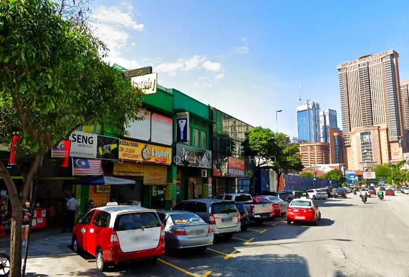 Kedai untuk Dijual di FACING MAIN ROAD | HOTPSOT AREA | RARE UNIT (KL City Centre) - Jason Cho - PropertyGuru.com.my
