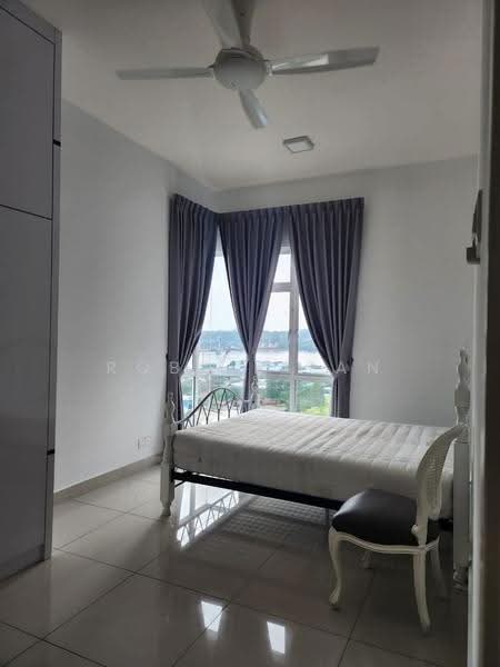 Service Residence for Sale at Skysuites @ Meldrum Hills - Robbie Tan - Bedroom - PropertyGuru.com.my