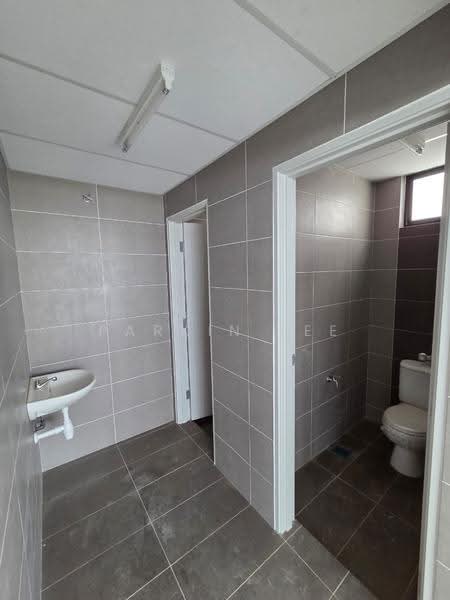 Terrace Factory for Rent in Kulai (Johor) - Parkin Lee - Bathroom - PropertyGuru.com.my