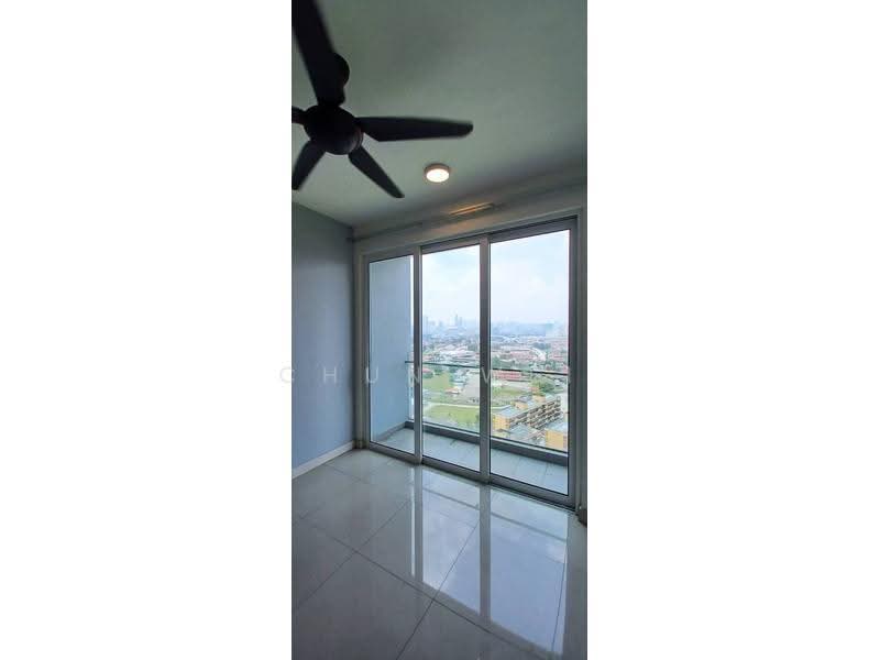 Kediaman Servis untuk Dijual di Sentul Point - Chun Wei - Balcony - PropertyGuru.com.my