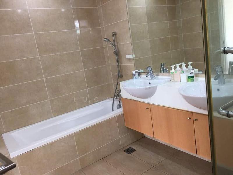 Condominium for Sale at Menara Bintang Goldhill - Lucas Ho - Bathroom - PropertyGuru.com.my