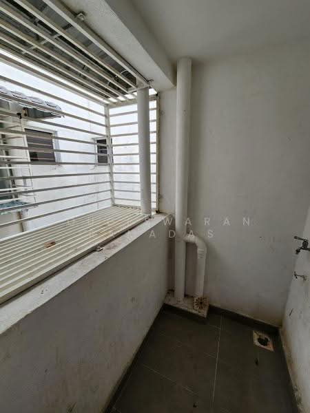 Townhouse for Rent in Taman Villa Senja (Rawang) - YOUGESWARAN RAMADAS - Balcony - PropertyGuru.com.my