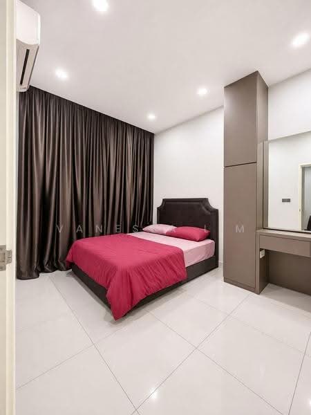 Kondominium untuk Dijual di D'Suites Akasia Horizon @ Horizon Hills - Vanessa Lim - Bedroom - PropertyGuru.com.my