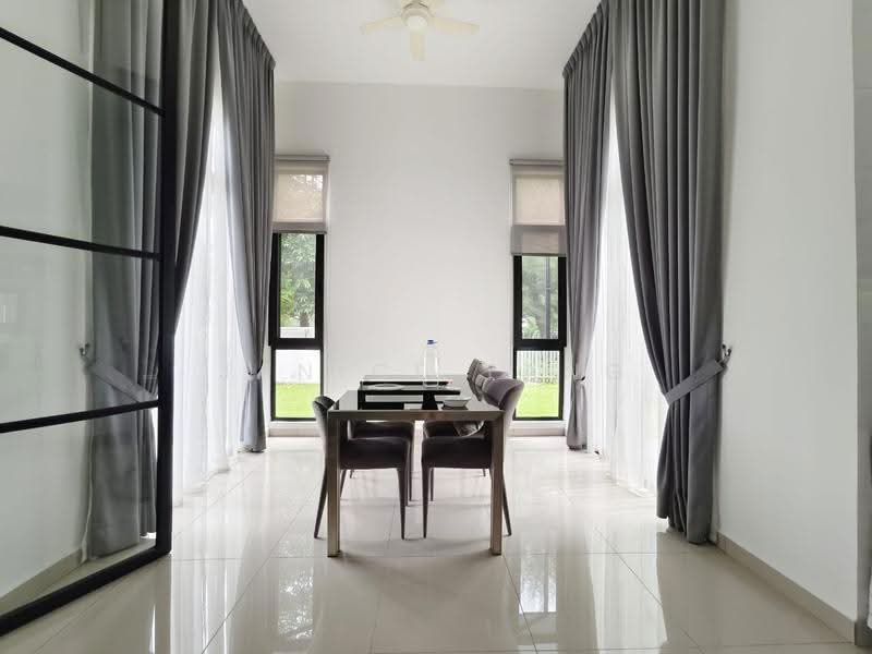 Semi-Detached House for Sale in Setia Alam (Selangor) - Janice Tang - Dining Room - PropertyGuru.com.my