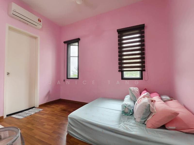 Semi-Detached House for Sale in Setia Alam (Selangor) - Janice Tang - Bedroom - PropertyGuru.com.my