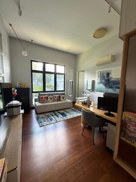 Bungalow House for Sale in Sungai Buloh (Selangor) - Angie Ng - Study - PropertyGuru.com.my