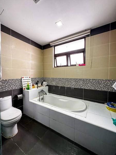 Bungalow House untuk Dijual di Bukit Rahman Putra (Sungai Buloh) - Masnizah Arifin - Bathroom - PropertyGuru.com.my