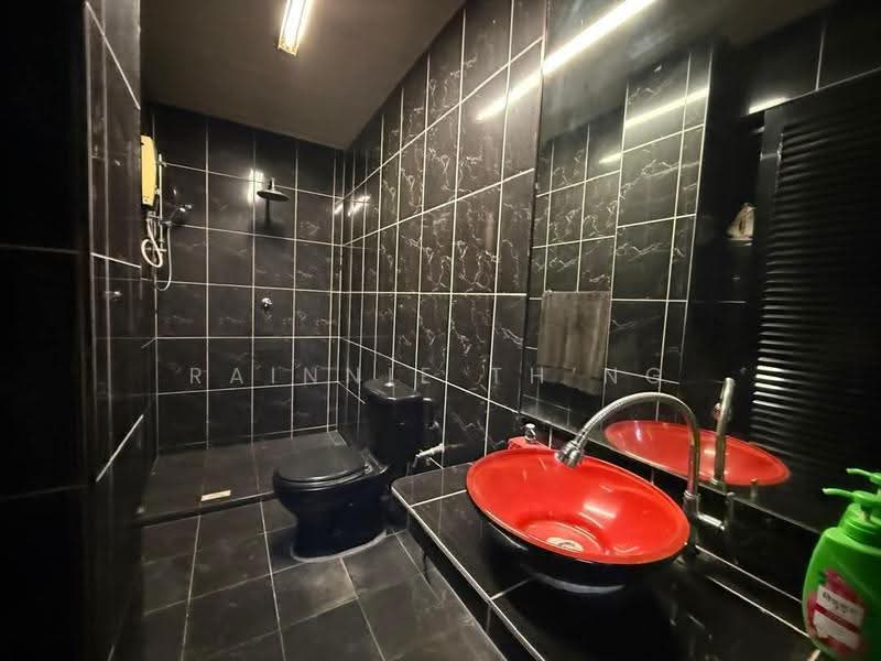 2-storey Terraced House for Sale in Bandar Sri Damansara (Selangor) - Rainnie Th’ng - Bathroom - PropertyGuru.com.my