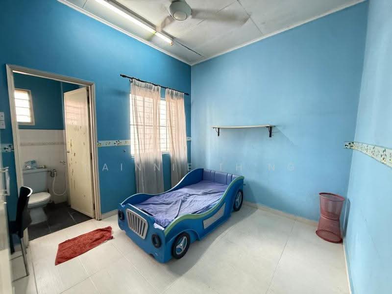 2-storey Terraced House for Sale in Bandar Sri Damansara (Selangor) - Rainnie Th’ng - Bedroom - PropertyGuru.com.my