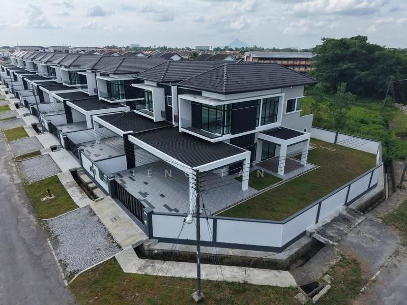 Semi-Detached House for Sale in Kuching (Sarawak) - Jeno Tan - Exterior - PropertyGuru.com.my