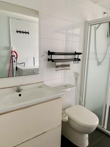 Kediaman Servis untuk Dijual di Halo Sunday @ Empire City - Sherren Hue - Bathroom - PropertyGuru.com.my