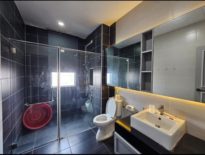 Semi-Detached House for Sale in Taman Nusa Bestari (Iskandar Puteri (Nusajaya)) - Robbie Tan - Bathroom - PropertyGuru.com.my
