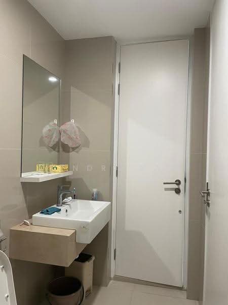 Service Residence for Rent at Southlink - Kendra Kam - Bathroom - PropertyGuru.com.my