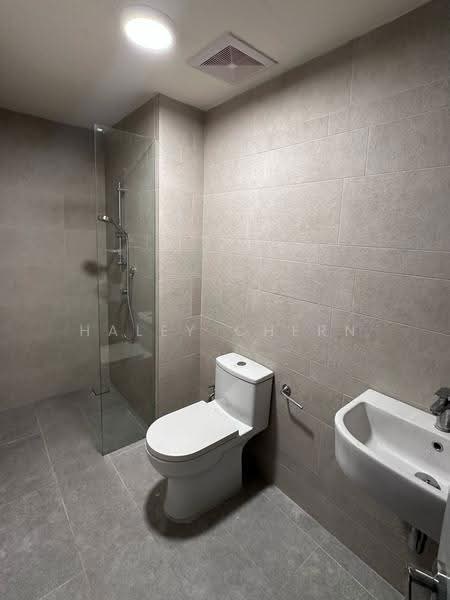 Service Residence for Rent at 8th & Stellar - Haley Chern - Bathroom - PropertyGuru.com.my