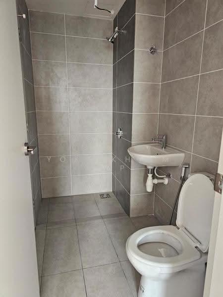 Kediaman Servis untuk Disewa di Jernih Residence - Yoke Khiem Yap - Bathroom - PropertyGuru.com.my