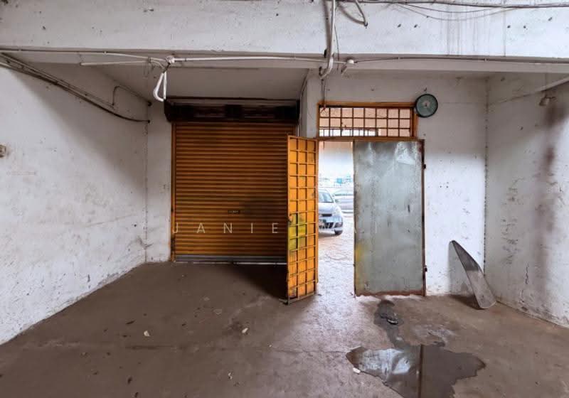 Factory for Rent in Taman Jalan Kem (Port Klang (Pelabuhan Klang)) - Janie Wai - Entrance - PropertyGuru.com.my