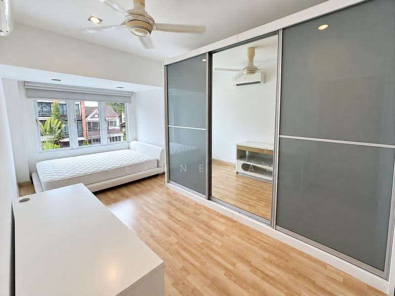 Townhouse for Rent in Desa Sri Hartamas (Sri Hartamas) - Jeanne Tan - Bedroom - PropertyGuru.com.my