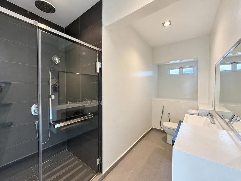 Townhouse for Rent in Desa Sri Hartamas (Sri Hartamas) - Jeanne Tan - Bathroom - PropertyGuru.com.my