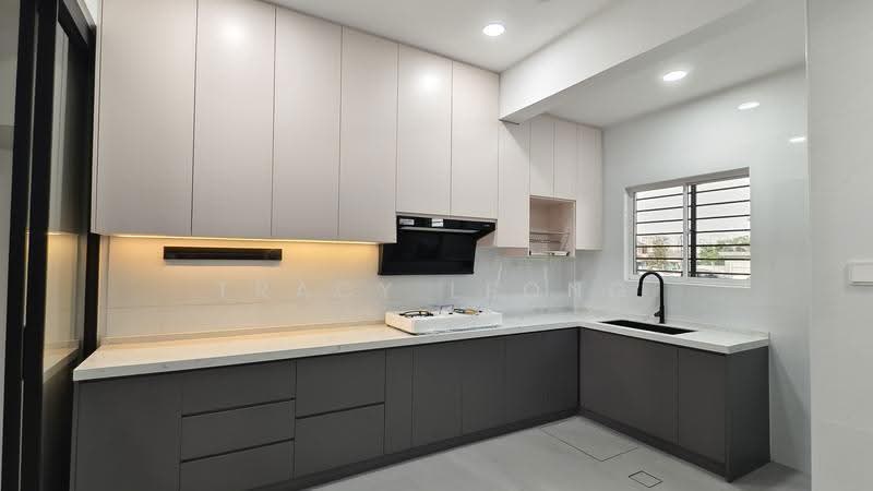 3-storey Terraced House for Sale in Taman Sri Manja (Petaling Jaya) - Tracy Leong - Kitchen - PropertyGuru.com.my