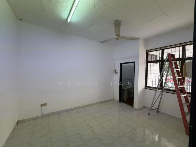 1-storey Terraced House for Sale in Taman Daya (Johor Bahru) - Grace Lau - PropertyGuru.com.my