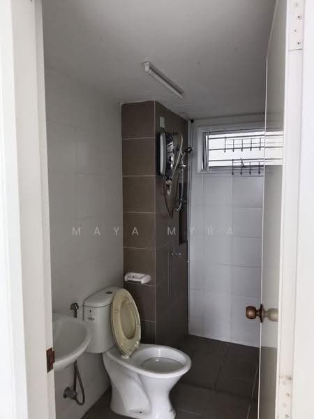 Pangsapuri untuk Disewa di D'Cassia - Maya Myra - Bathroom - PropertyGuru.com.my