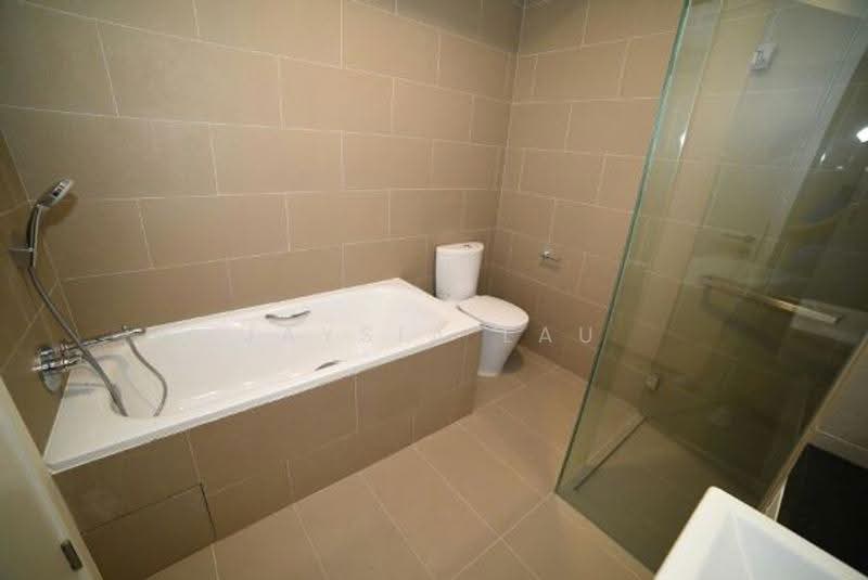 Service Residence for Sale at Three28 Tun Razak - Jaysia Lau - Bathroom - PropertyGuru.com.my