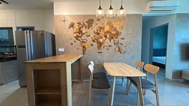 Pangsapuri untuk Dijual di Iconic Vue - Li Fang - Dining Room - PropertyGuru.com.my