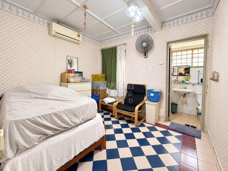 Rumah Teres 1.5-Tingkat untuk Dijual di Usj 2 (Subang Jaya) - Mohammad Din Majid - Bedroom - PropertyGuru.com.my