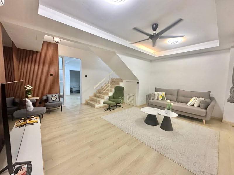 2-storey Terraced House for Sale in TAMAN PUCHONG UTAMA (Puchong) - Alif Saad - Living Room - PropertyGuru.com.my
