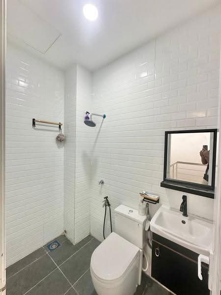 2-storey Terraced House for Sale in TAMAN PUCHONG UTAMA (Puchong) - Alif Saad - Bathroom - PropertyGuru.com.my