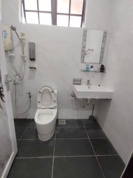 2-storey Terraced House for Sale in Johor Bahru (Johor) - Jack Wong - Bathroom - PropertyGuru.com.my